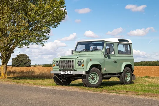 2006 Land Rover Defender 90 TD5 Heritage Edition-inspired