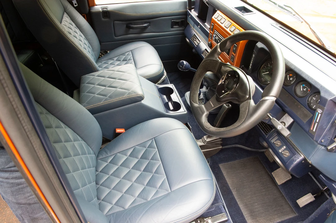 2006 Land Rover Defender 90 - Image 13 of 31