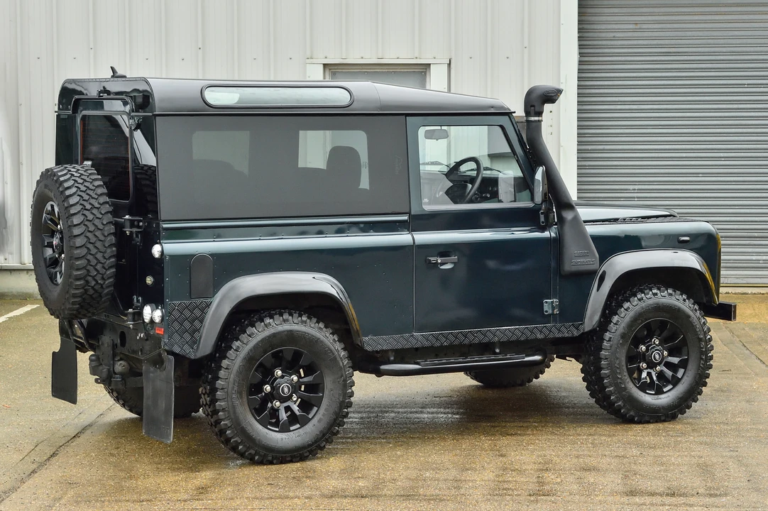 2006 Land Rover Defender 90 - Image 23 of 31