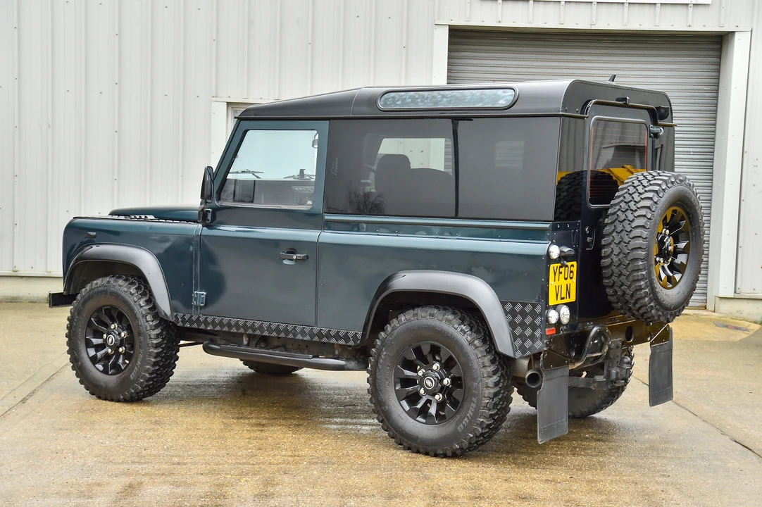 2006 Land Rover Defender 90 - Image 21 of 31
