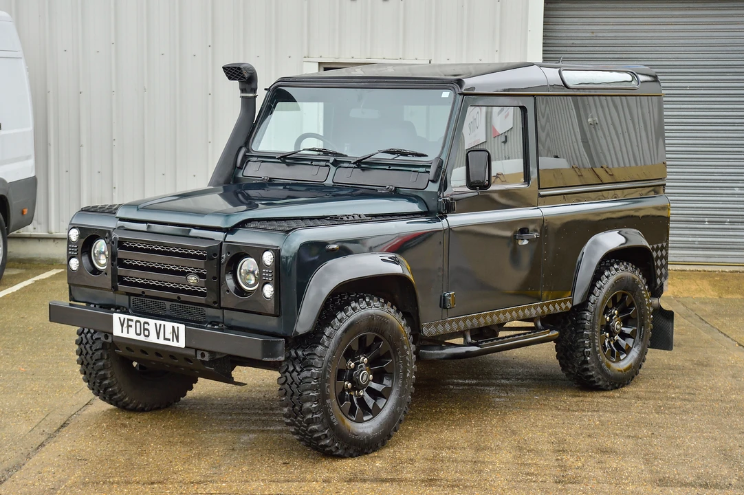 2006 Land Rover Defender 90 - Image 19 of 31