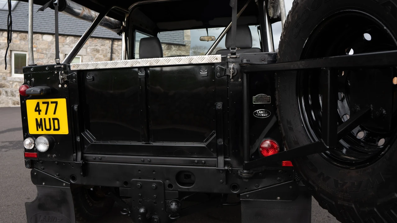 2006 Land Rover Defender 90 - Image 21 of 31