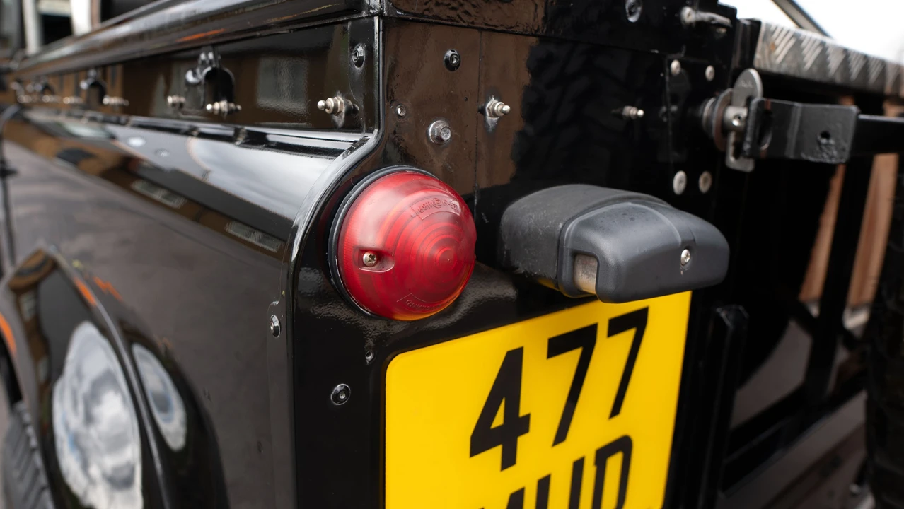 2006 Land Rover Defender 90 - Image 19 of 31