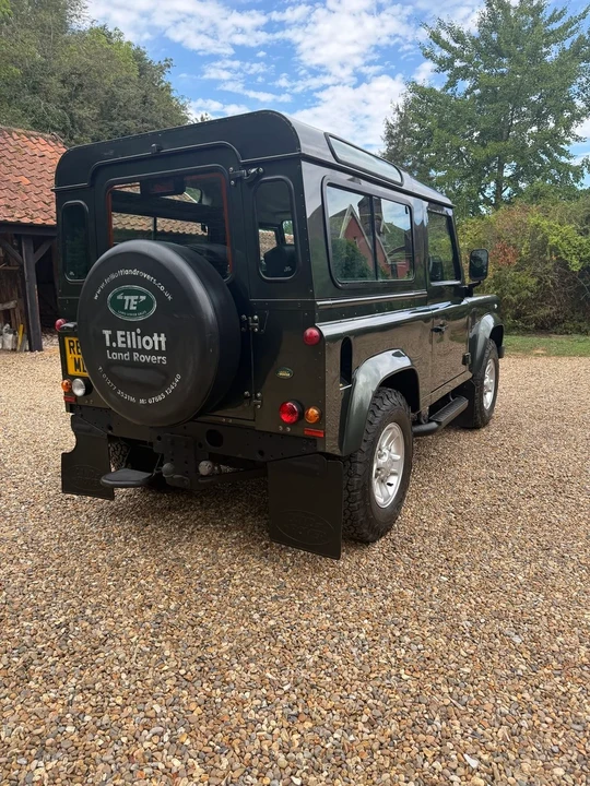 2006 Land Rover Defender 90 - Image 7 of 30