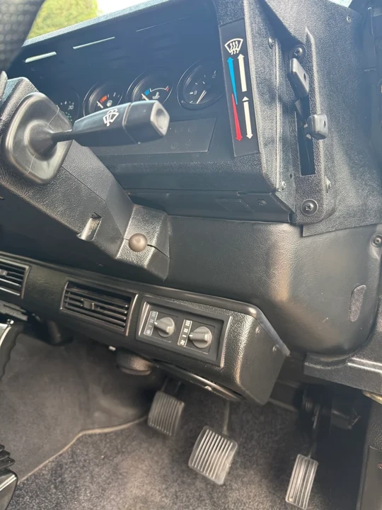 2006 Land Rover Defender 90 - Image 14 of 30