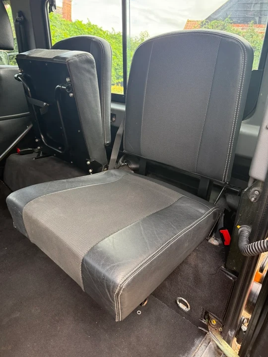 2006 Land Rover Defender 90 - Image 26 of 30