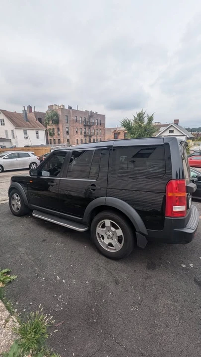 2006 Land Rover Discovery 3rd Gen - Image 2 of 15