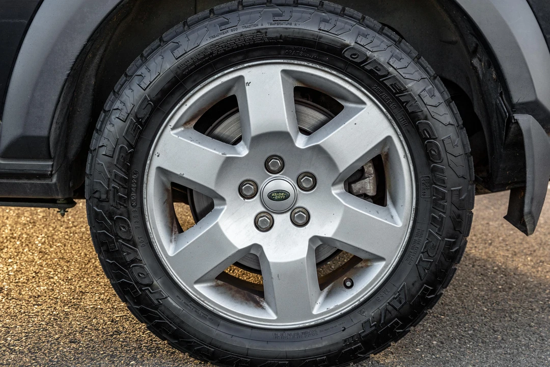 2006 Land Rover Discovery 3rd Gen - Image 14 of 31