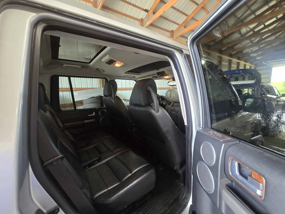 2006 Land Rover Discovery 3rd Gen - Image 3 of 9