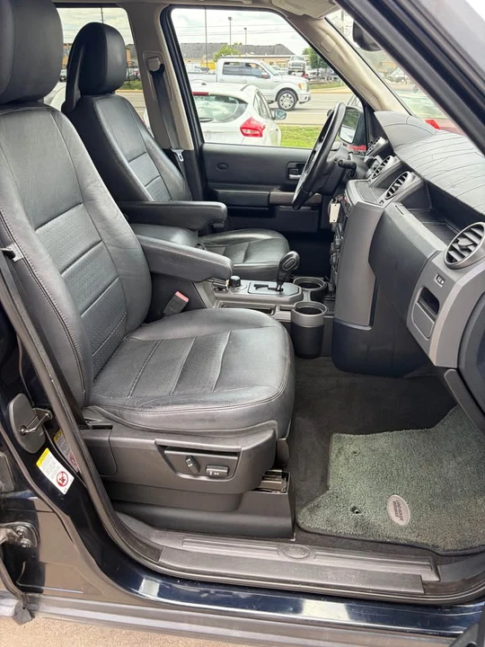 2006 Land Rover Discovery 3rd Gen - Image 9 of 14
