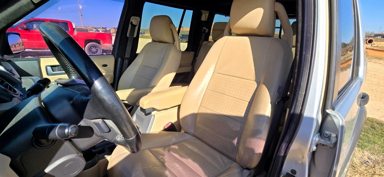 2006 Land Rover Discovery 3rd Gen - Image 15 of 21