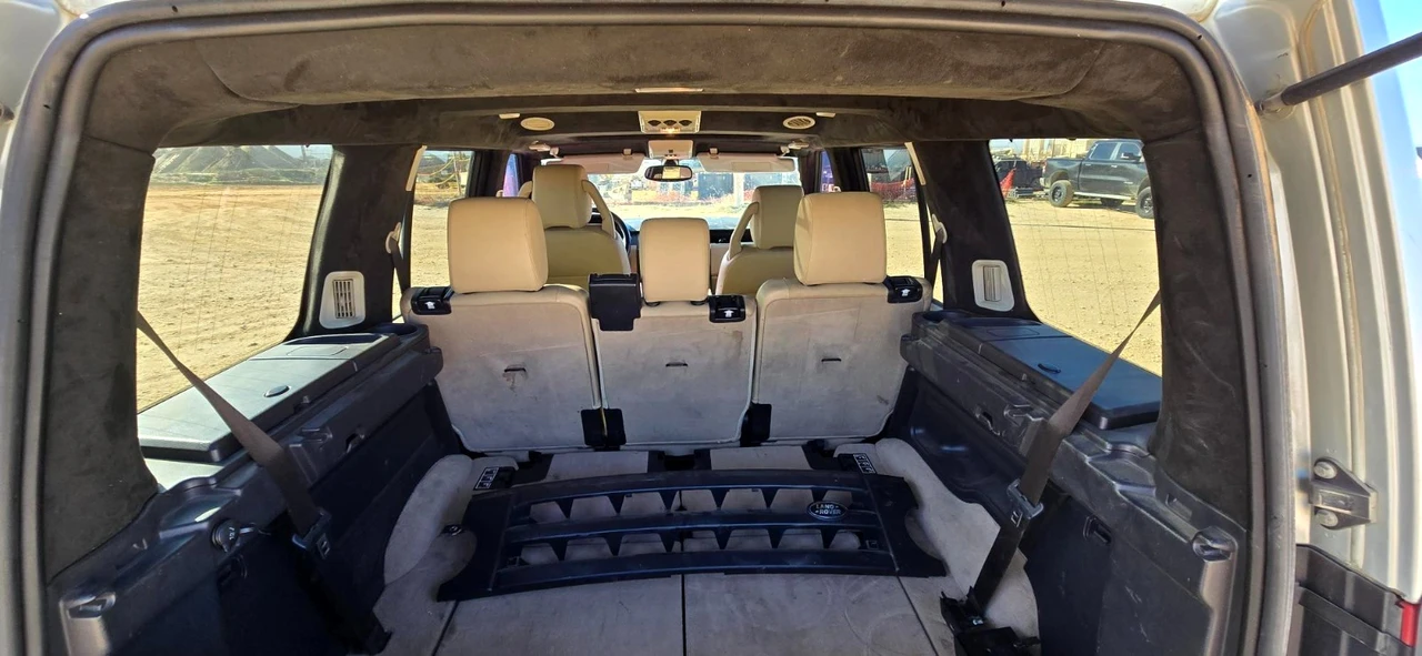 2006 Land Rover Discovery 3rd Gen - Image 17 of 21