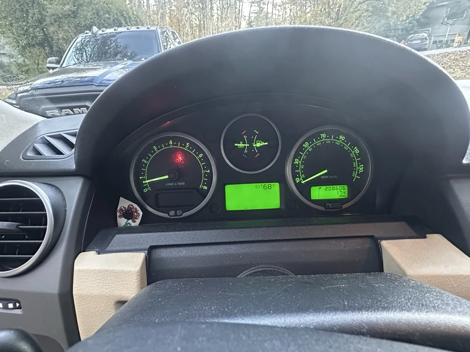 2006 Land Rover Discovery 3rd Gen - Image 11 of 21