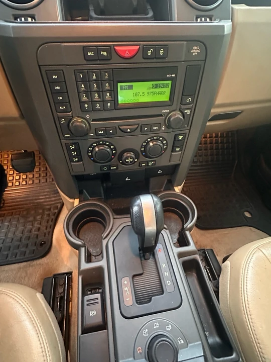2006 Land Rover Discovery 3rd Gen - Image 10 of 21