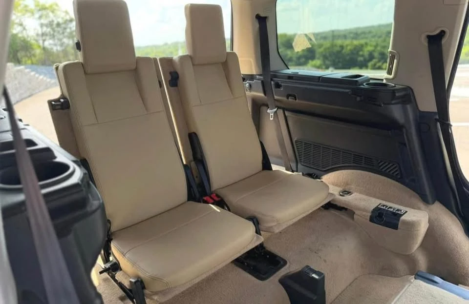 2006 Land Rover Discovery 3rd Gen - Image 10 of 15