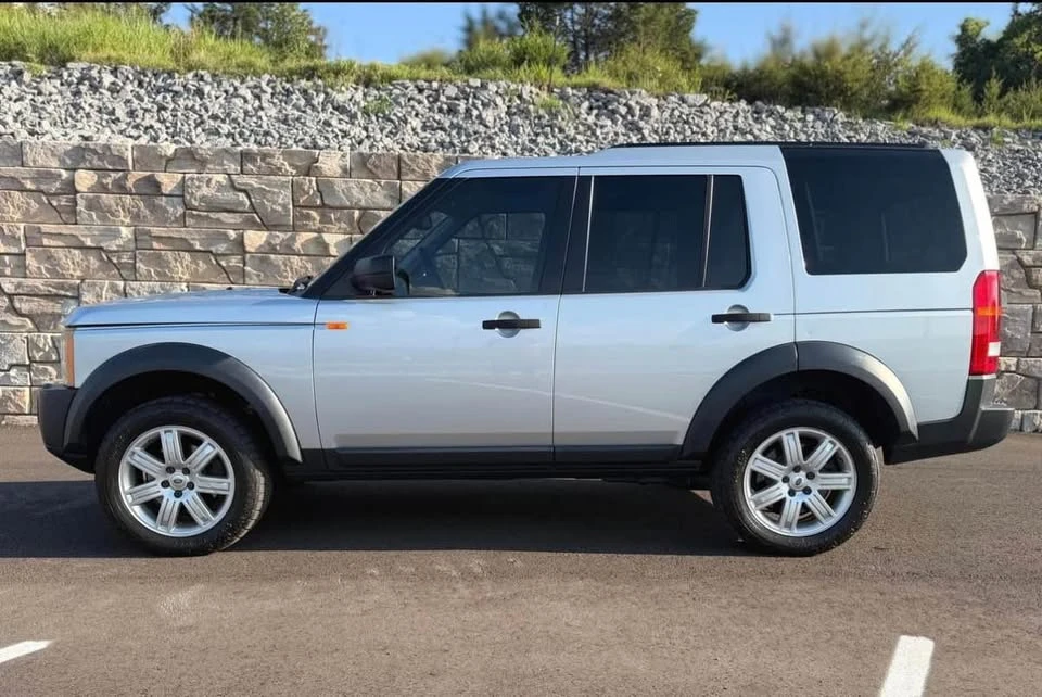 2006 Land Rover Discovery 3rd Gen - Image 2 of 15