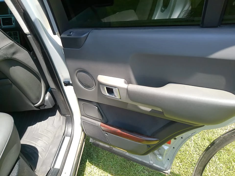 2006 Land Rover Range Rover L322 - Image 9 of 20