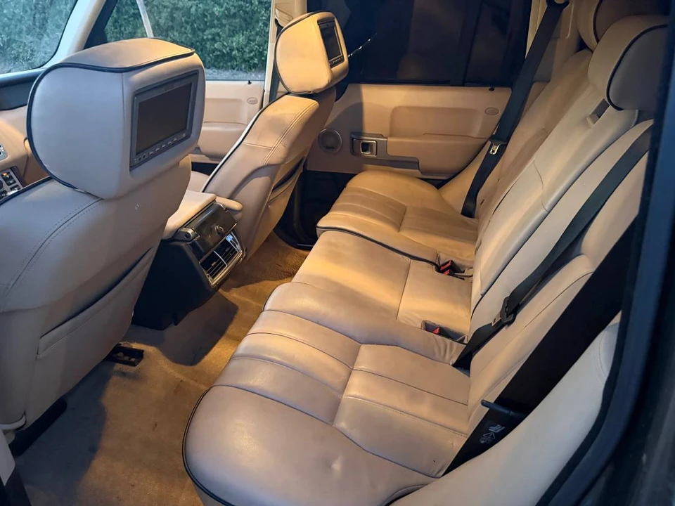2006 Land Rover Range Rover L322 - Image 10 of 15