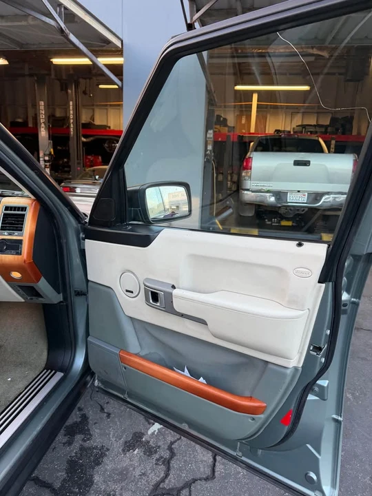 2006 Land Rover Range Rover L322 - Image 13 of 20