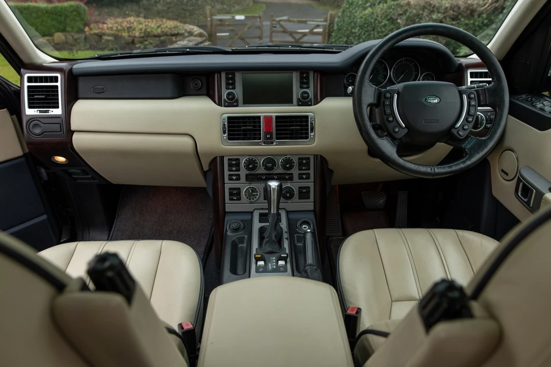 2006 Land Rover Range Rover L322 - Image 19 of 30