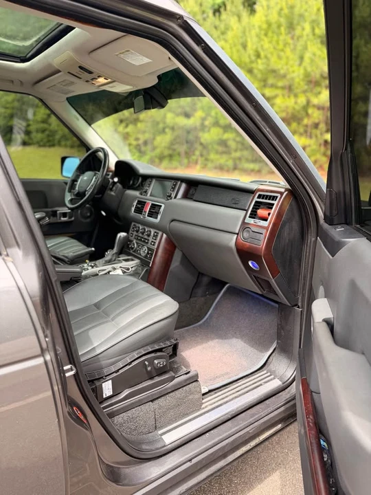 2006 Land Rover Range Rover L322 - Image 9 of 19
