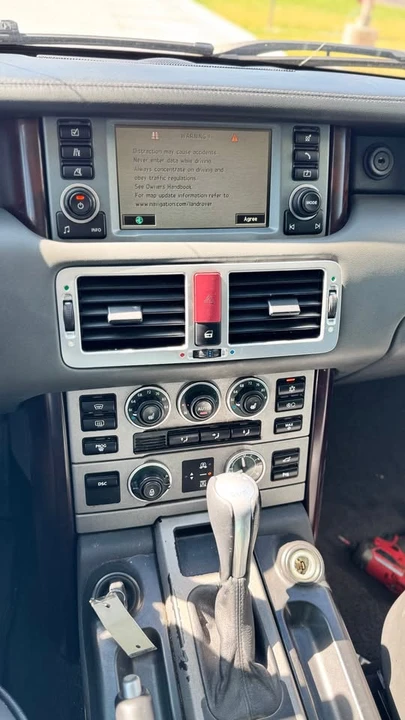 2006 Land Rover Range Rover L322 - Image 10 of 14