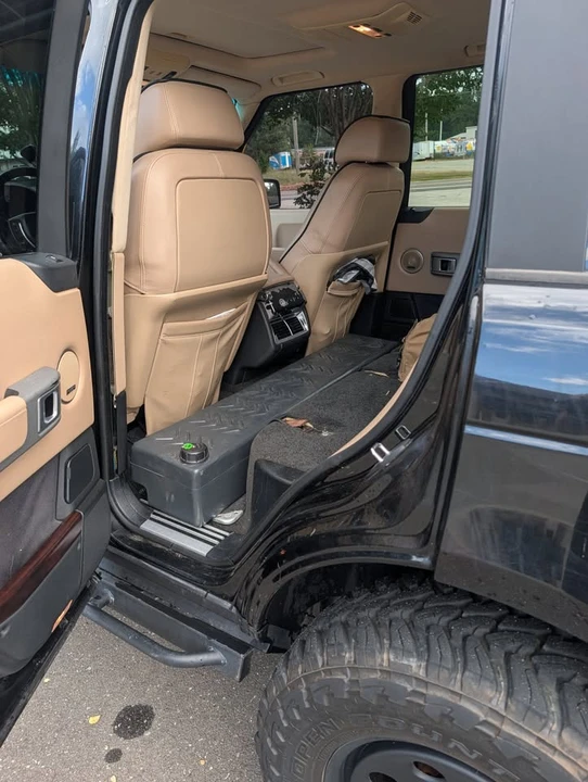 2006 Land Rover Range Rover L322 - Image 11 of 15