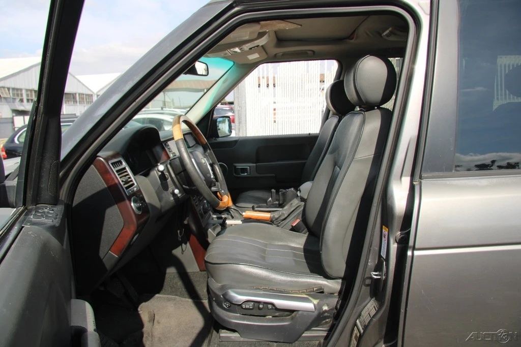 2006 Land Rover Range Rover L322 - Image 12 of 21