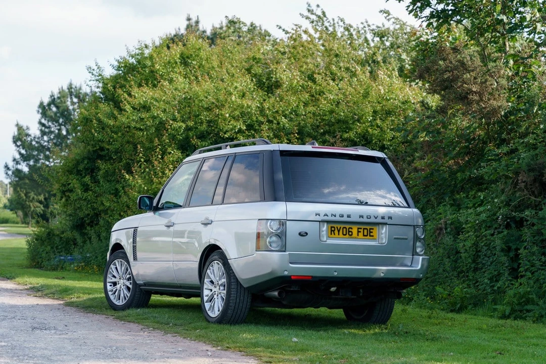 2006 Land Rover Range Rover L322 - Image 13 of 30