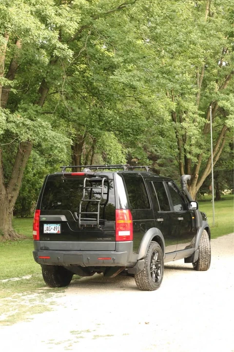 2006 Land Rover Discovery 3rd Gen - Image 2 of 11
