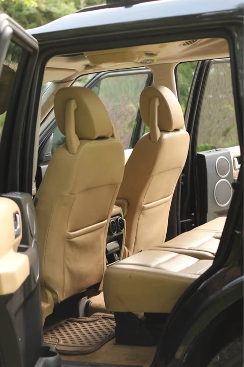 2006 Land Rover Discovery 3rd Gen - Image 6 of 11