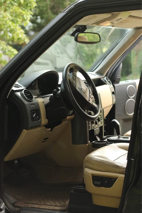 2006 Land Rover Discovery 3rd Gen - Image 5 of 11