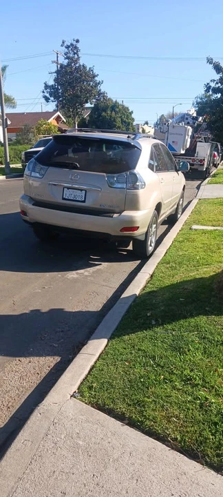 2006 Lexus RX 2nd Gen - Image 6 of 20