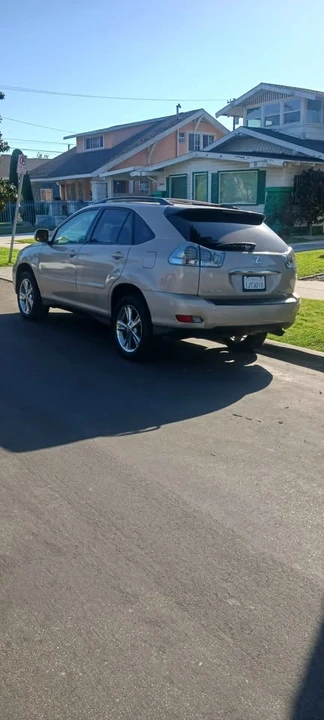 2006 Lexus RX 2nd Gen - Image 2 of 20