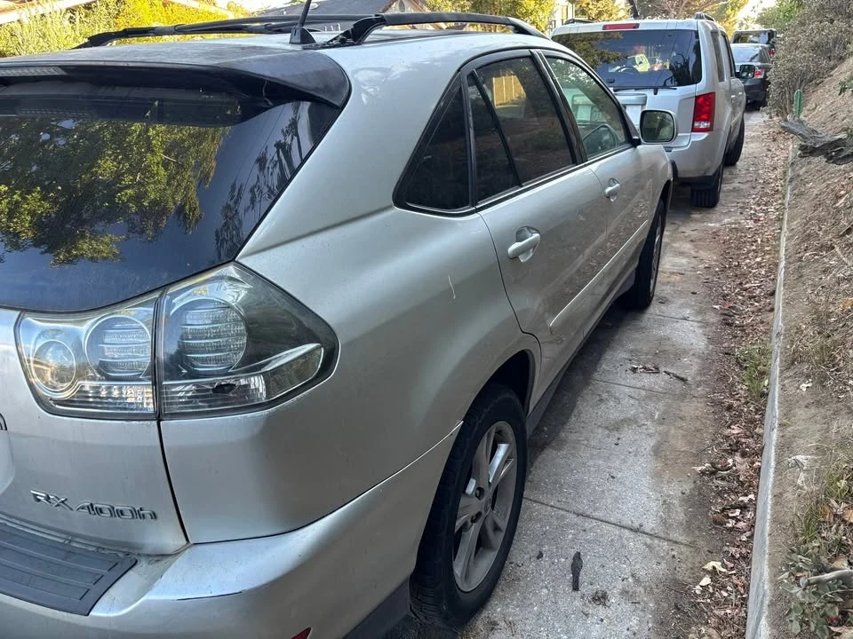 2006 Lexus RX 2nd Gen - Image 4 of 11