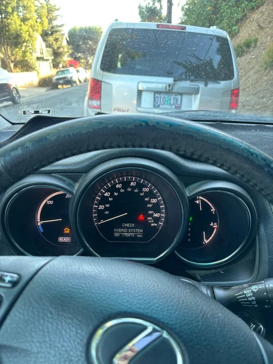 2006 Lexus RX 2nd Gen - Image 11 of 11