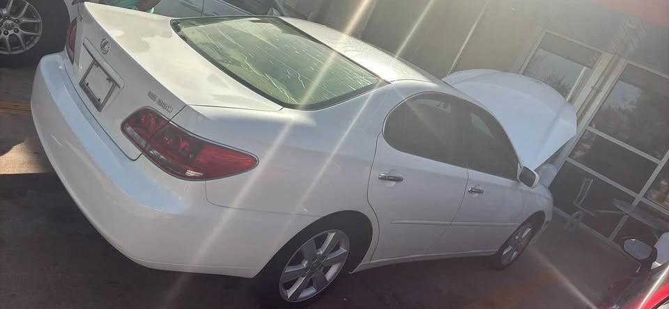 2006 Lexus ES 3rd Gen - Image 4 of 7