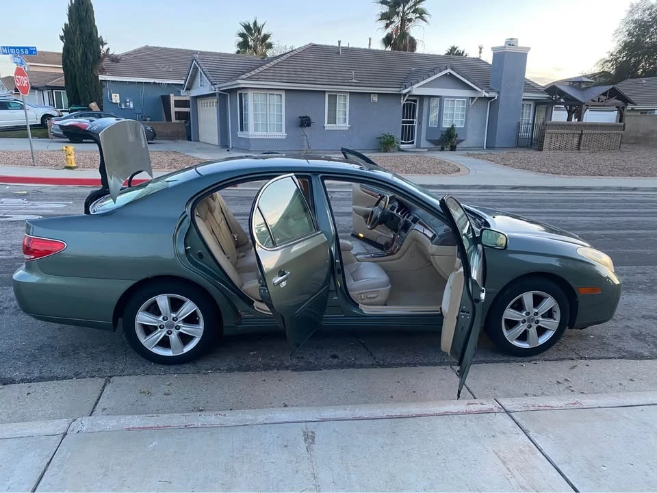 2006 Lexus ES 4th Gen - Image 10 of 19