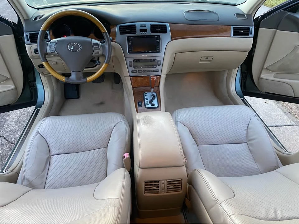 2006 Lexus ES 4th Gen - Image 13 of 19
