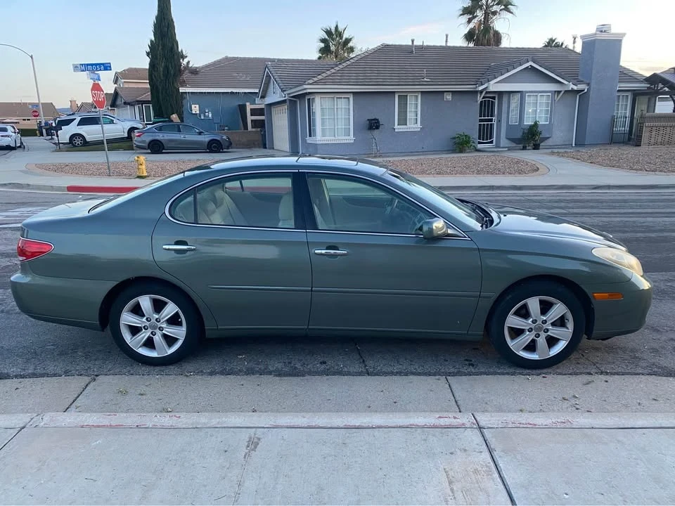 2006 Lexus ES 4th Gen - Image 5 of 19