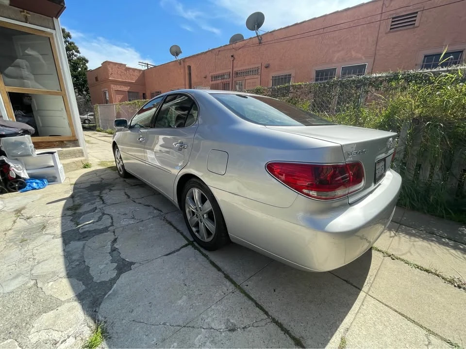 2006 Lexus ES 4th Gen - Image 9 of 20