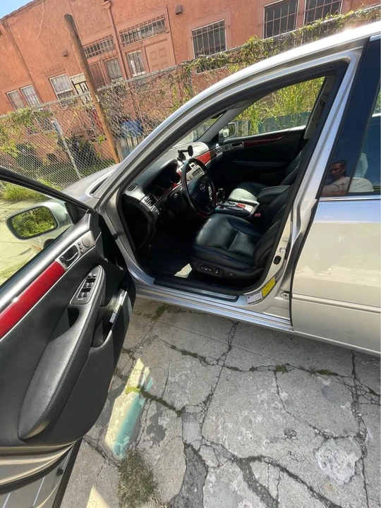 2006 Lexus ES 4th Gen - Image 12 of 20