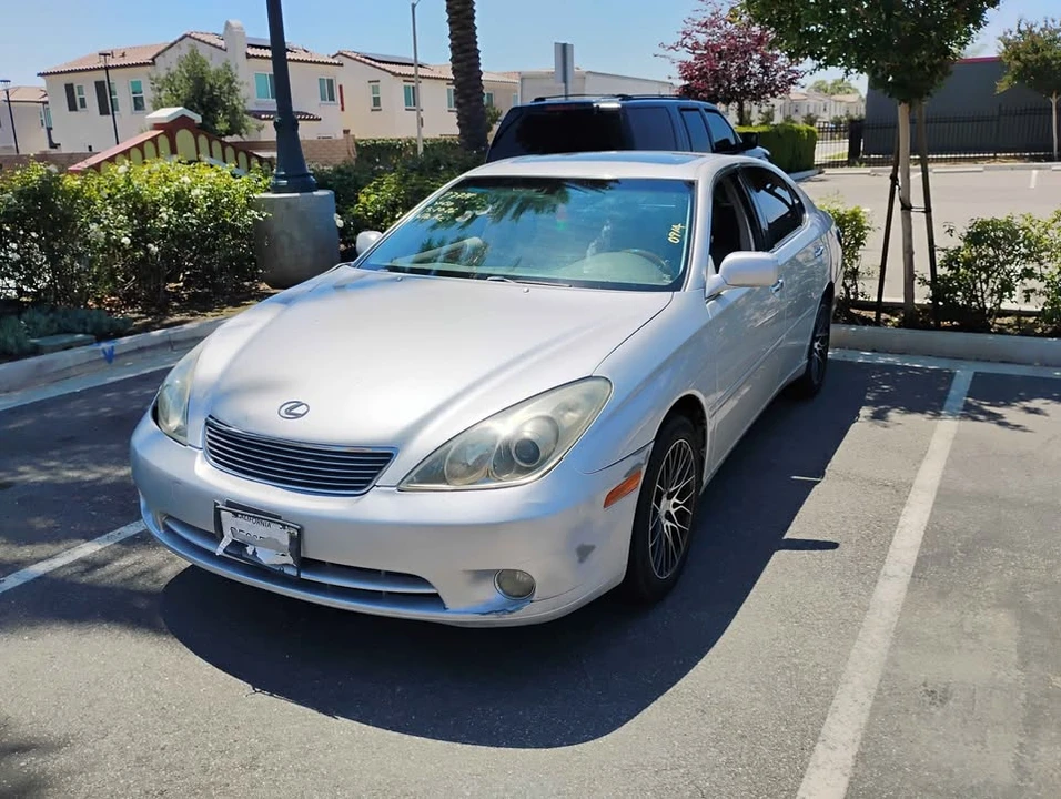 2006 Lexus ES 4th Gen - Image 3 of 12
