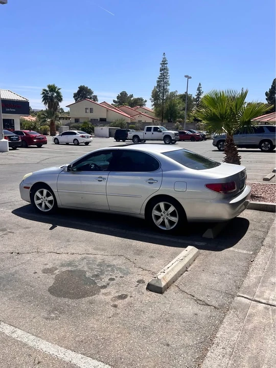 2006 Lexus ES 4th Gen - Image 3 of 9