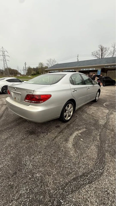2006 Lexus ES 4th Gen - Image 9 of 12