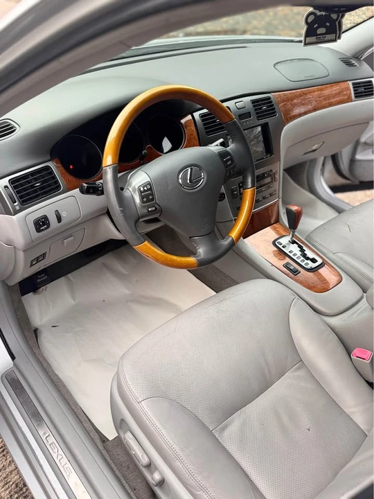 2006 Lexus ES 4th Gen - Image 7 of 18