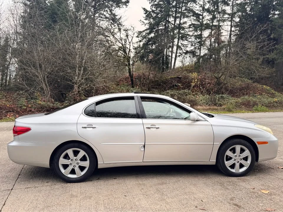 2006 Lexus ES 4th Gen - Image 16 of 18