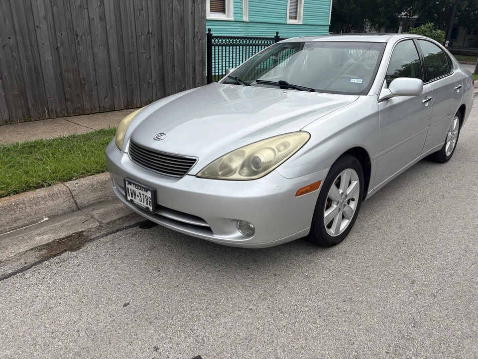 2006 Lexus ES 4th Gen - Image 3 of 15