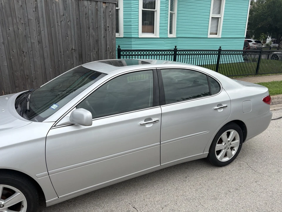 2006 Lexus ES 4th Gen - Image 9 of 15