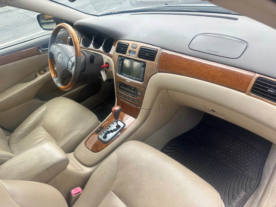 2006 Lexus ES 4th Gen - Image 23 of 31